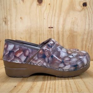 Sanita Danish Clogs The Original Clogs Sz 39 US 8 Multicolor Bubble Print Shoes